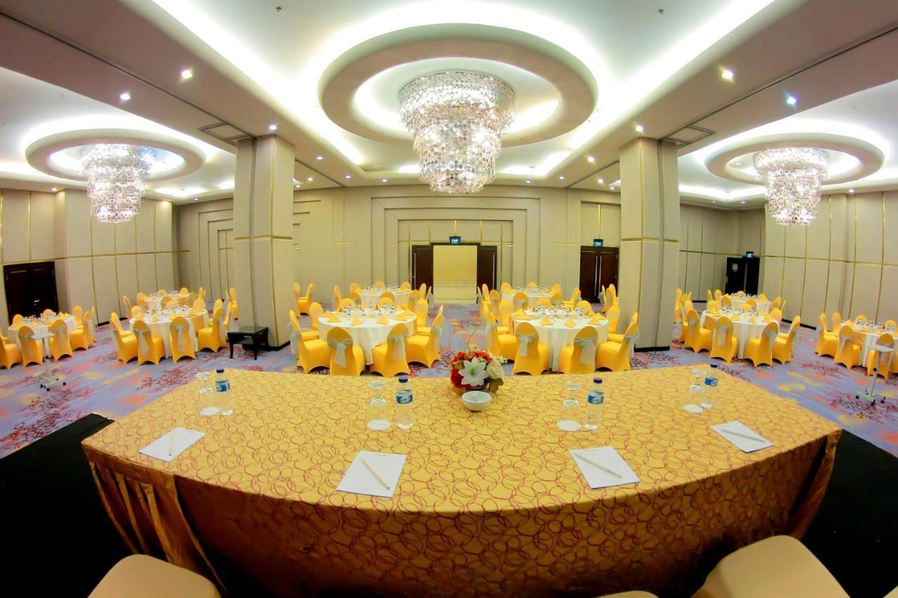 Swiss-Belhotel Ambon Exterior photo