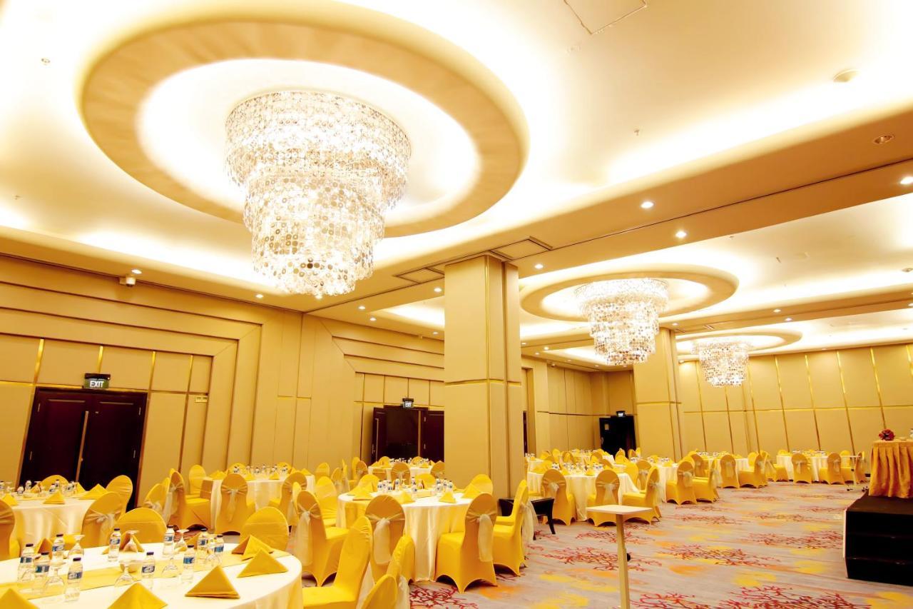 Swiss-Belhotel Ambon Exterior photo