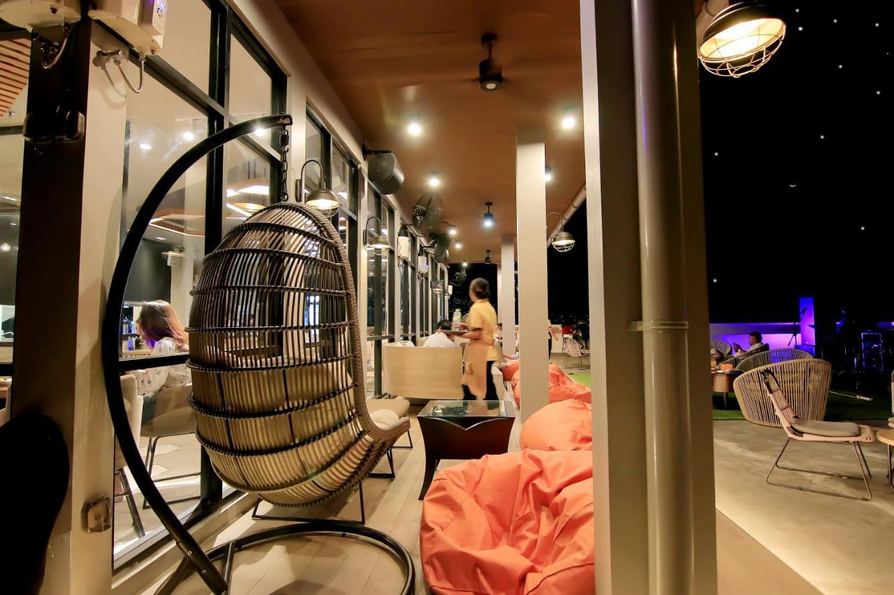 Swiss-Belhotel Ambon Exterior photo