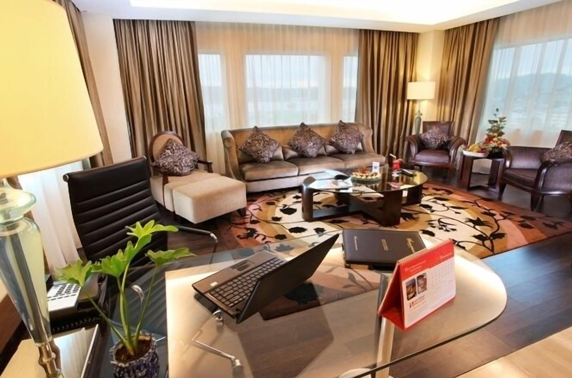 Swiss-Belhotel Ambon Exterior photo